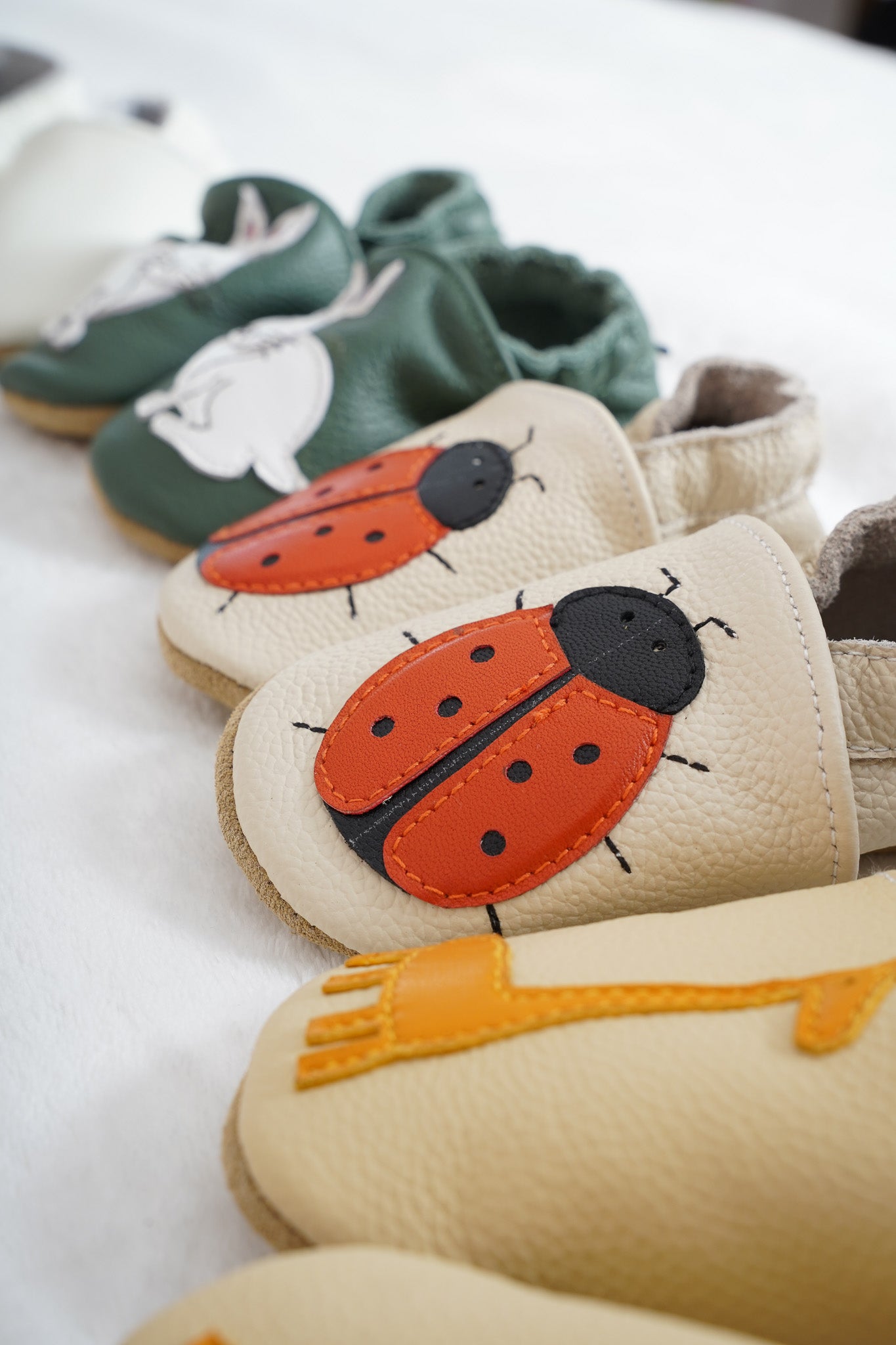 Baby Soft-shoe - Bee