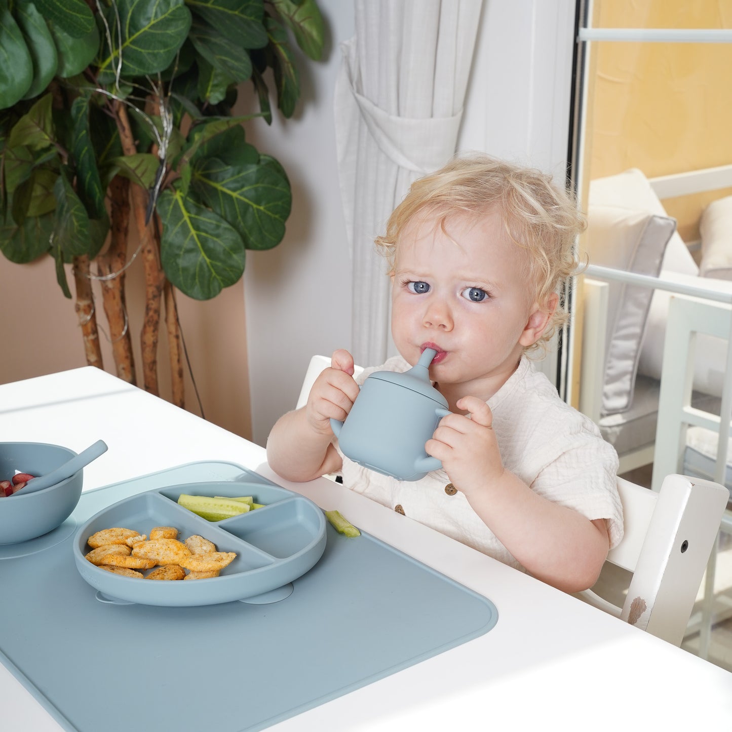 Suction Plate - Esther Blue