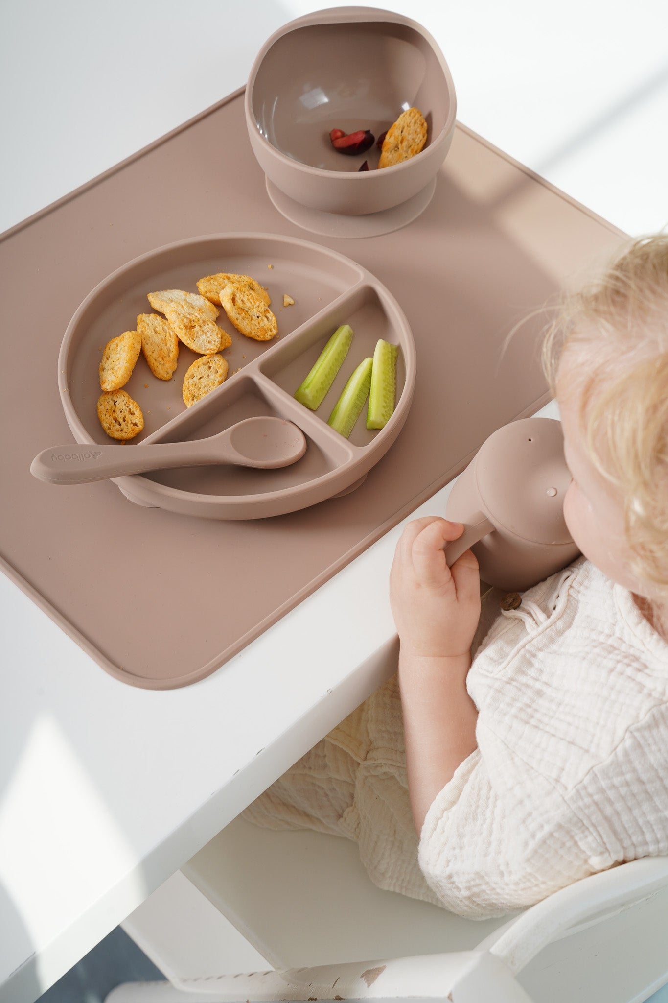 Suction Plate - Taupe